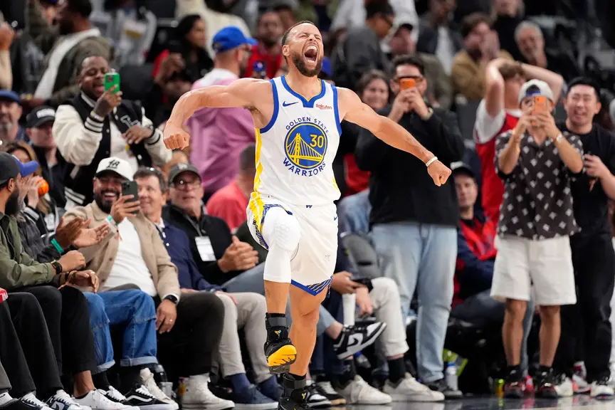 Warriors Rally Past Clippers in Stunning Comeback — Sports